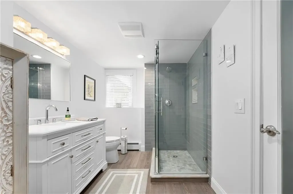 7 Robins Way North Providence RI 02904