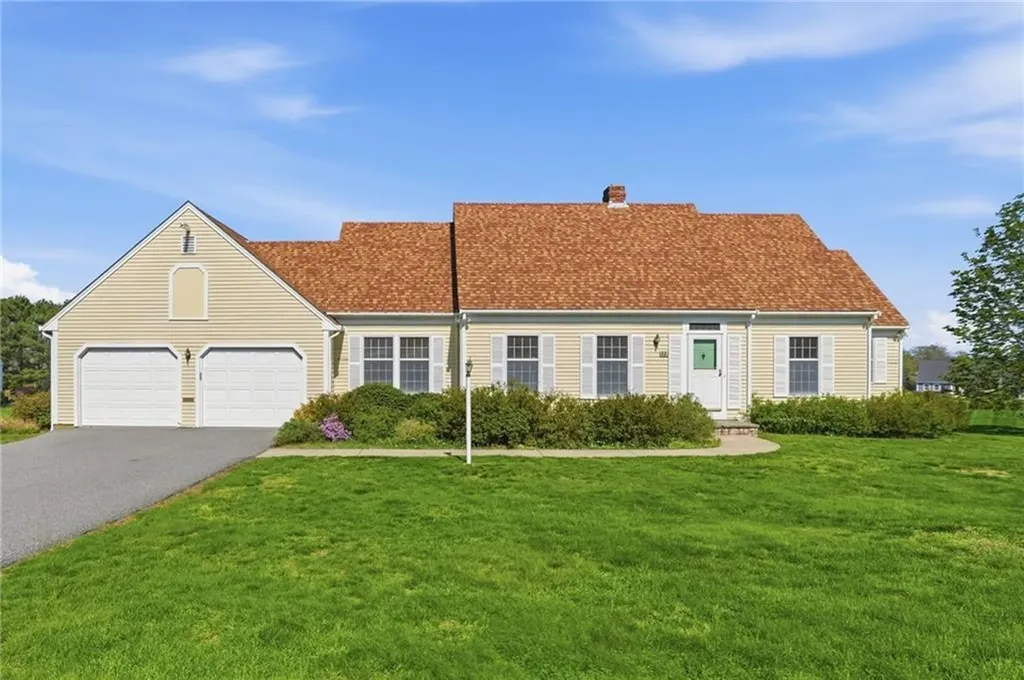 22 Roger Williams Court Portsmouth RI 02871