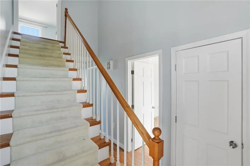 22 Roger Williams Court Portsmouth RI 02871