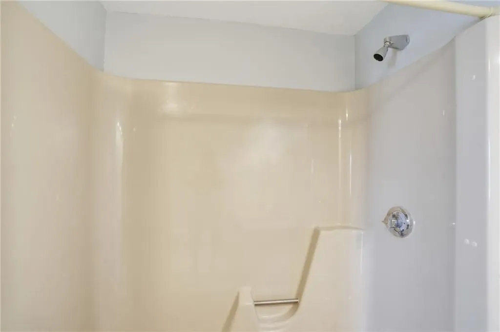 22 Roger Williams Court Portsmouth RI 02871