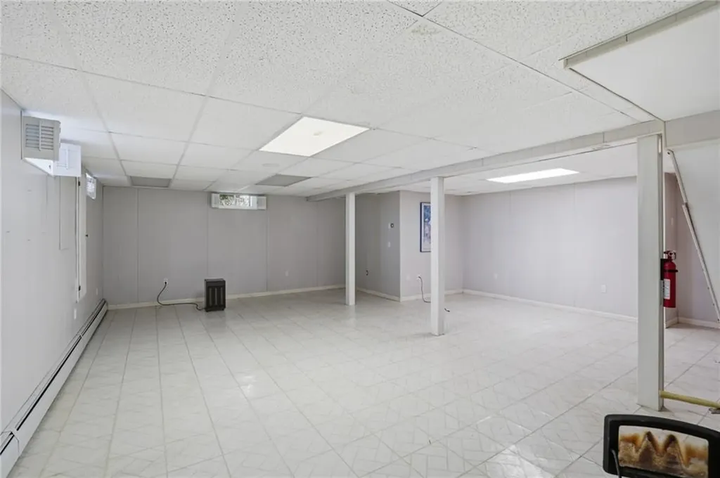 22 Roger Williams Court Portsmouth RI 02871