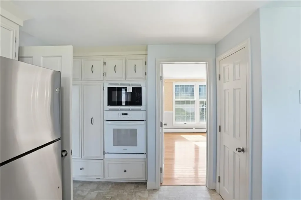 22 Roger Williams Court Portsmouth RI 02871