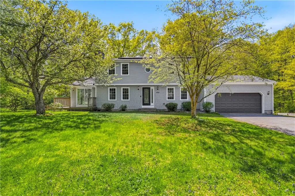 435 Maureen Circle Burrillville RI 02839