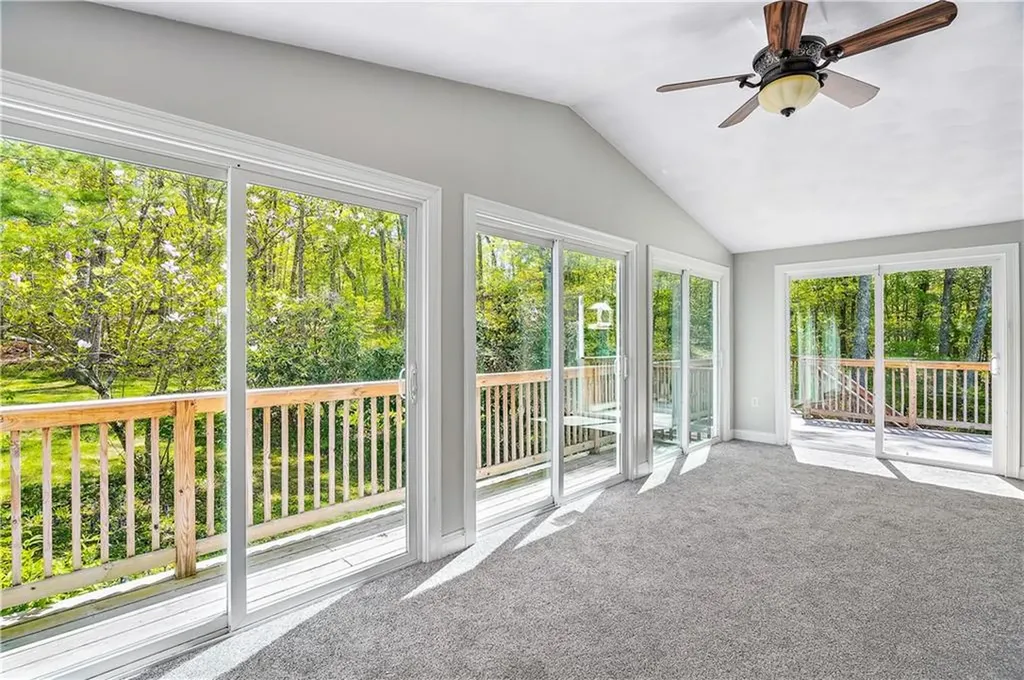 435 Maureen Circle Burrillville RI 02839
