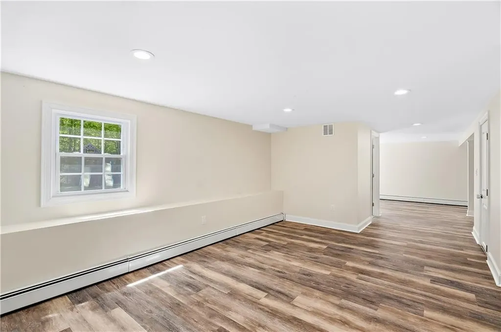 435 Maureen Circle Burrillville RI 02839