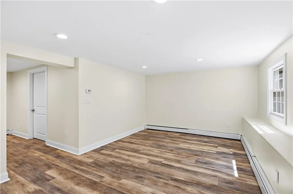 435 Maureen Circle Burrillville RI 02839