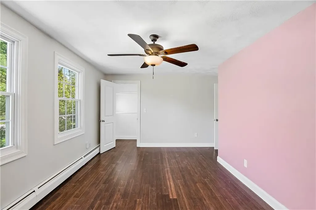 435 Maureen Circle Burrillville RI 02839