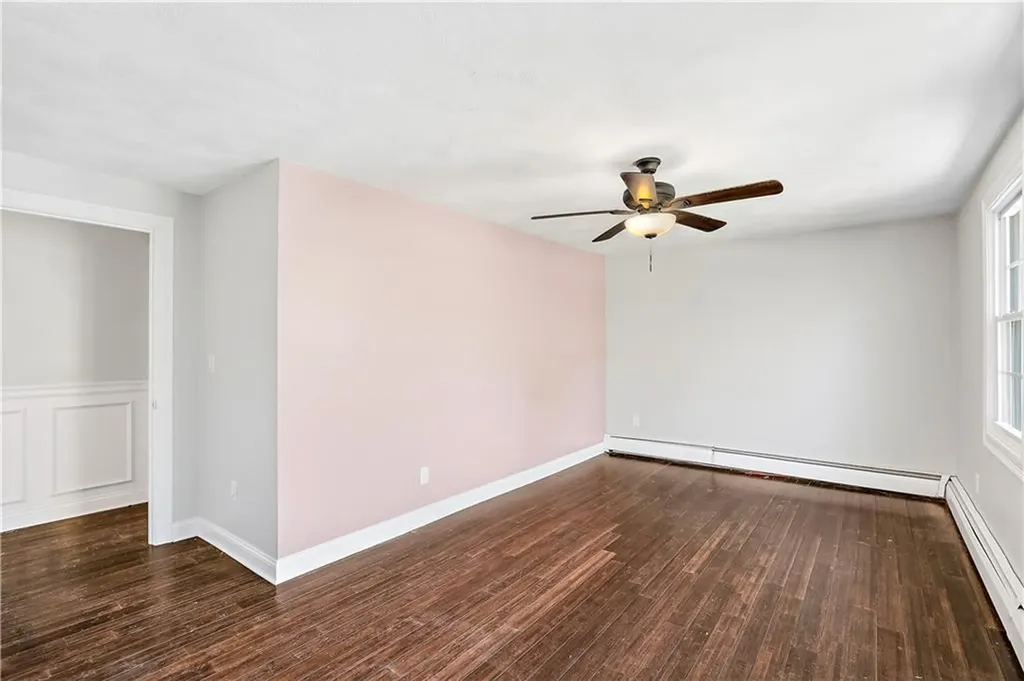 435 Maureen Circle Burrillville RI 02839