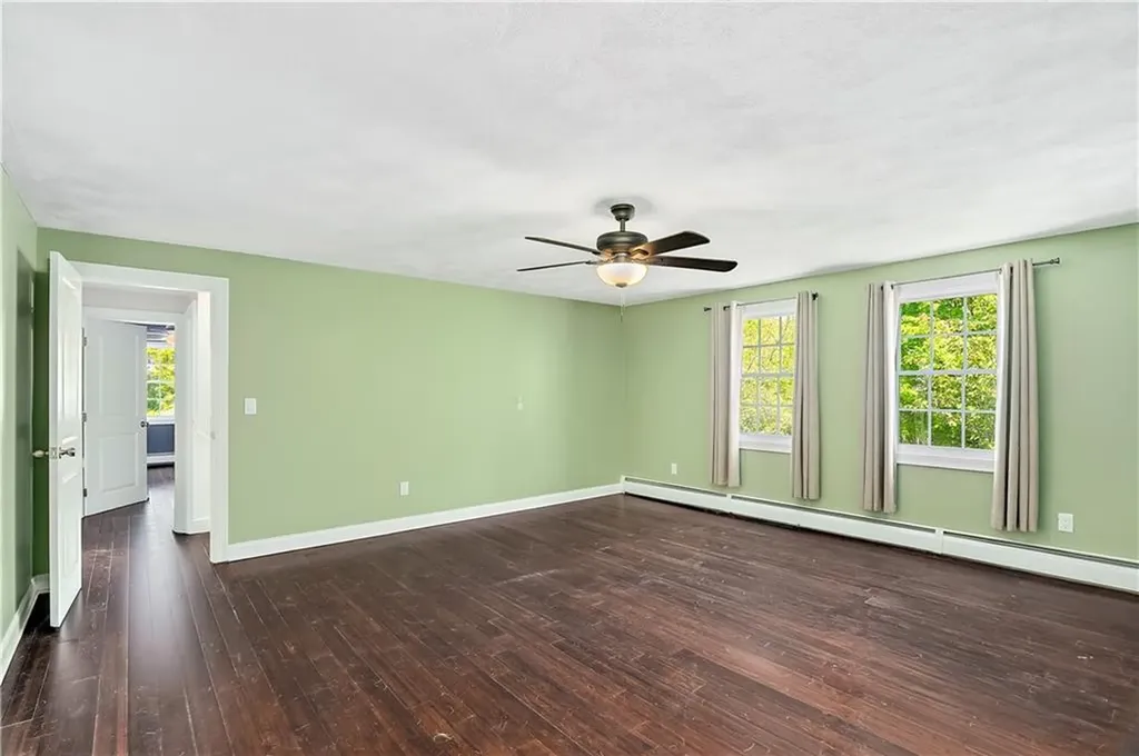 435 Maureen Circle Burrillville RI 02839