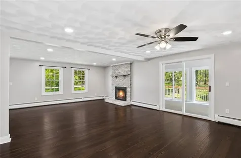 435 Maureen Circle Burrillville RI 02839