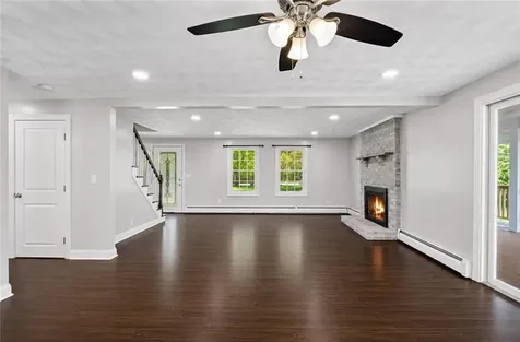 435 Maureen Circle Burrillville RI 02839