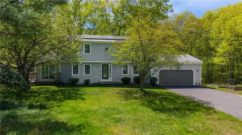 435 Maureen Circle Burrillville RI 02839