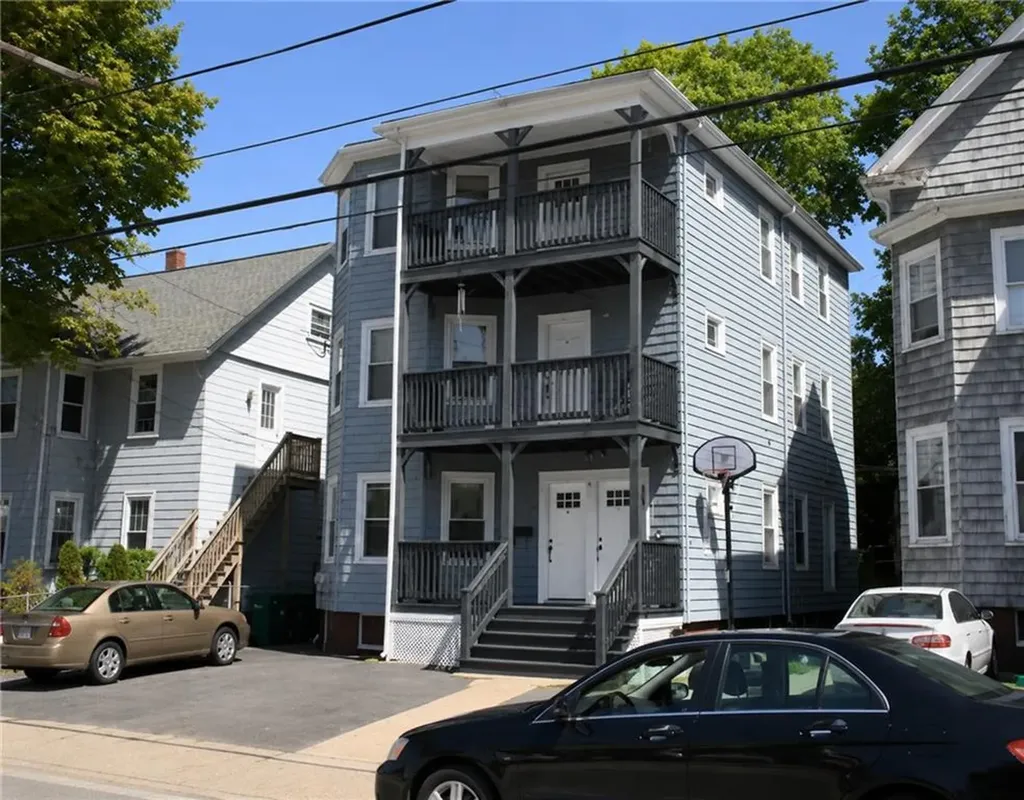 25 4th Street Attleboro MA 02703