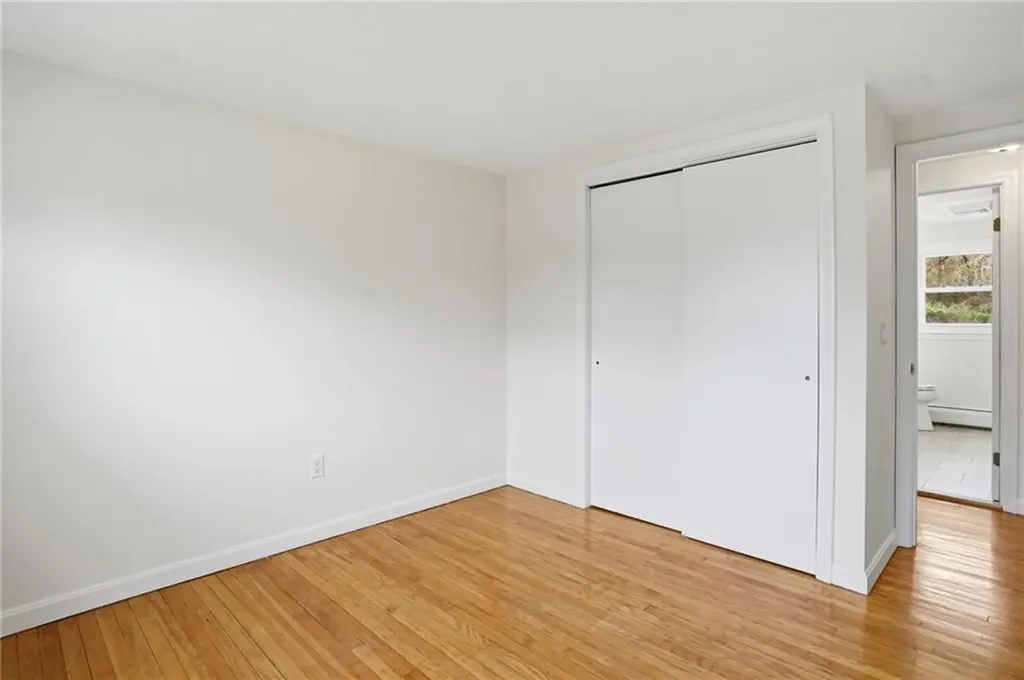 49 Roosevelt Drive Bristol RI 02809