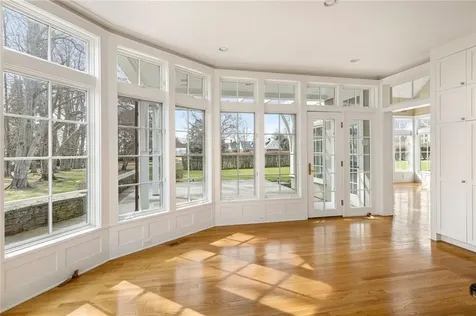 9 Ocean Lawn Lane Newport RI 02840