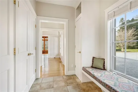 9 Ocean Lawn Lane Newport RI 02840
