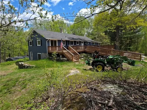 29 Parker Street Glocester RI 02814
