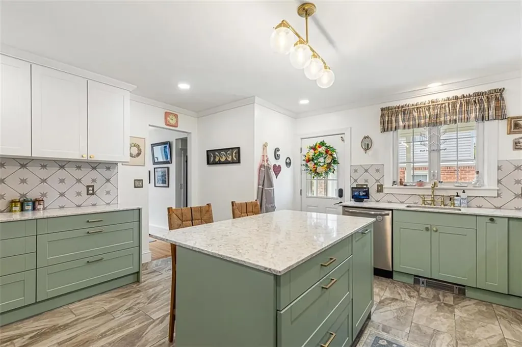 8 Turcone Street North Providence RI 02911