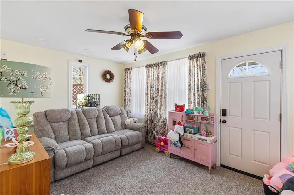 8 Turcone Street North Providence RI 02911