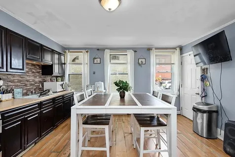 27 Greeley Street Providence RI 02904