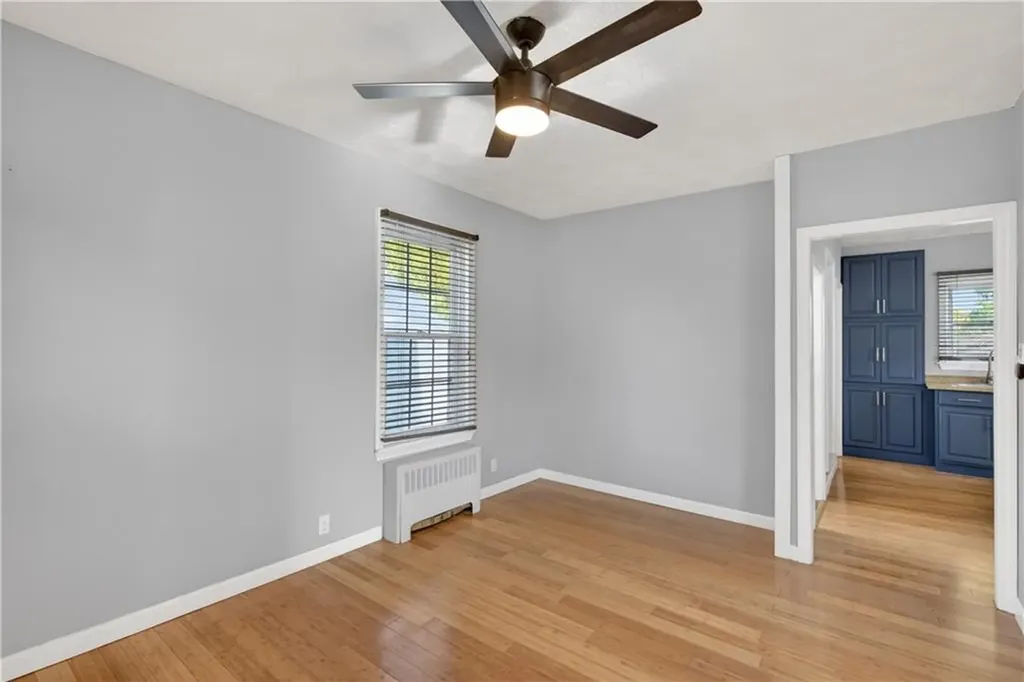 103 Burnside Avenue East Providence RI 02915