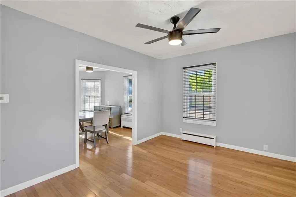 103 Burnside Avenue East Providence RI 02915