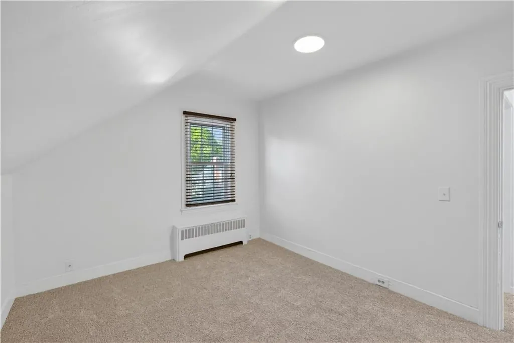 103 Burnside Avenue East Providence RI 02915