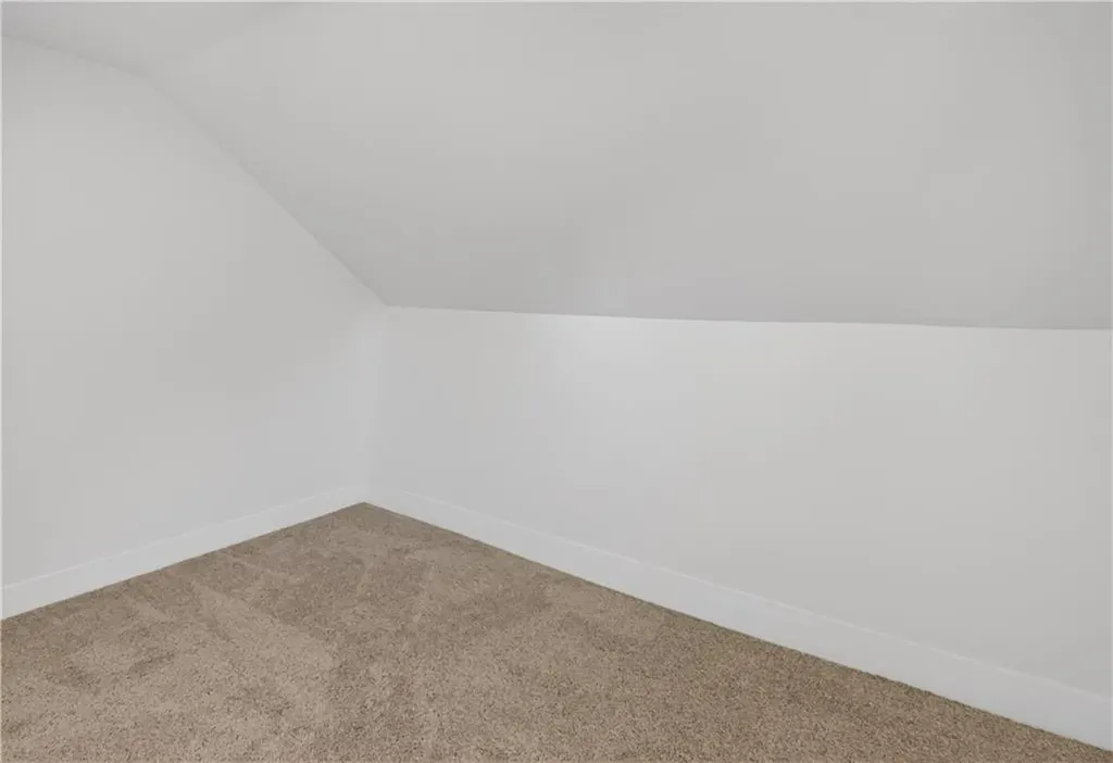 103 Burnside Avenue East Providence RI 02915