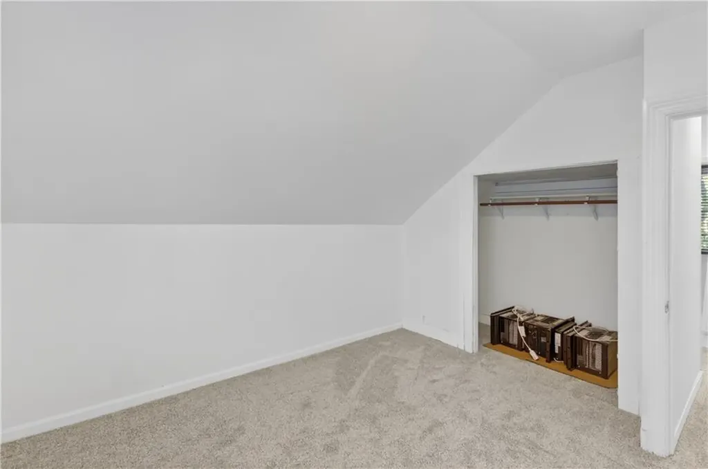 103 Burnside Avenue East Providence RI 02915