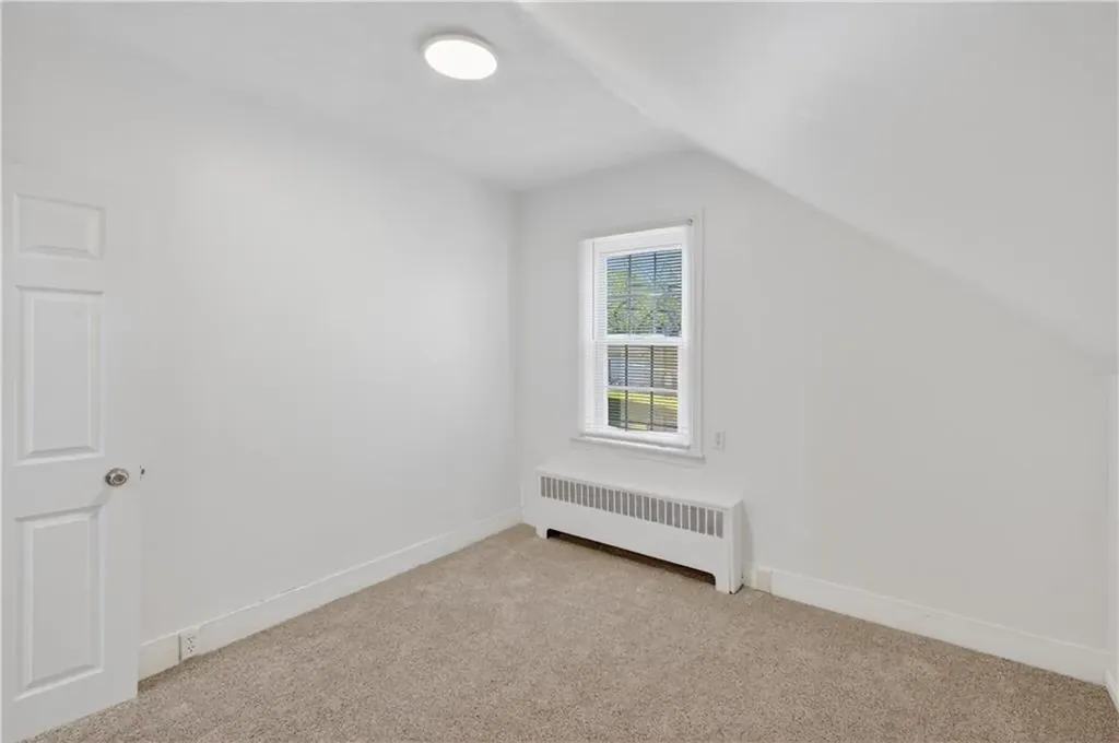 103 Burnside Avenue East Providence RI 02915