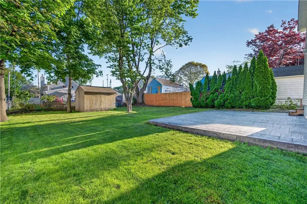 103 Burnside Avenue East Providence RI 02915