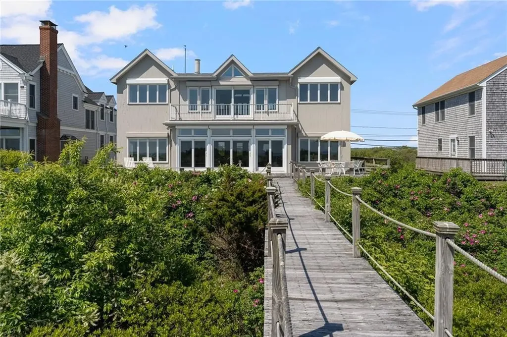 160 Sand Hill Cove Road Narragansett RI 02882