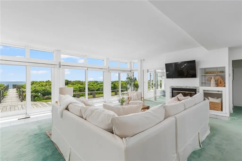 160 Sand Hill Cove Road Narragansett RI 02882