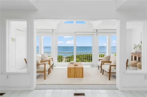 160 Sand Hill Cove Road Narragansett RI 02882