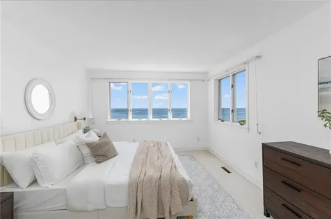 160 Sand Hill Cove Road Narragansett RI 02882
