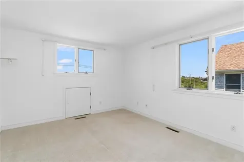 160 Sand Hill Cove Road Narragansett RI 02882