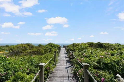 160 Sand Hill Cove Road Narragansett RI 02882