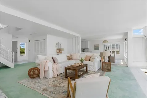 160 Sand Hill Cove Road Narragansett RI 02882