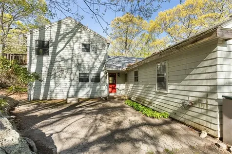 101 Cobble Hill Road Lincoln RI 02865