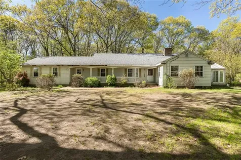 101 Cobble Hill Road Lincoln RI 02865