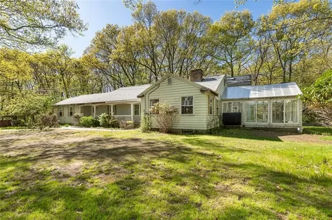 101 Cobble Hill Road Lincoln RI 02865