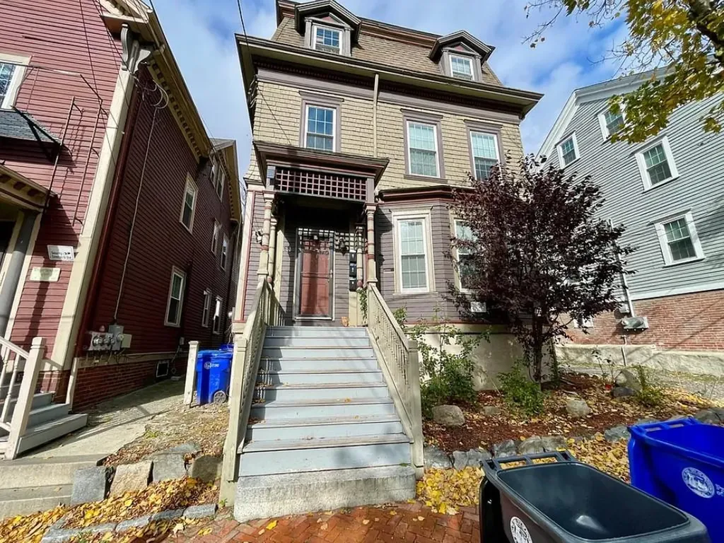 68 John Street Providence RI 02906