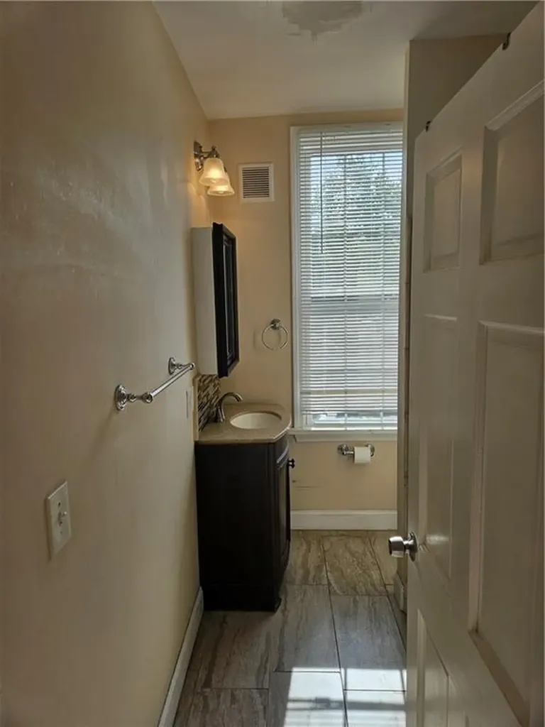 68 John Street Providence RI 02906