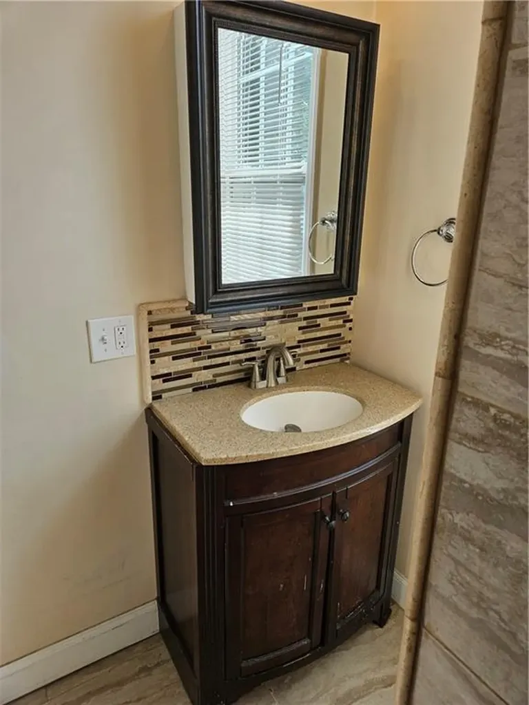 68 John Street Providence RI 02906
