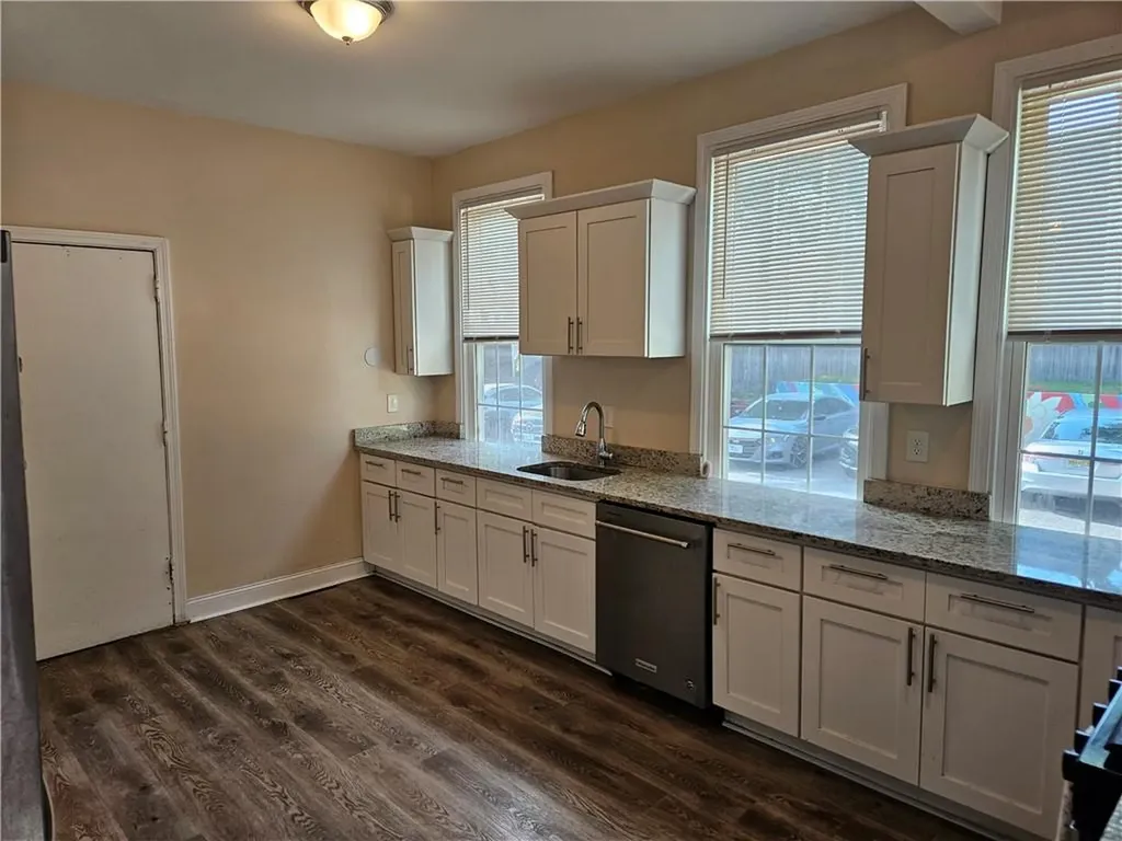 68 John Street Providence RI 02906