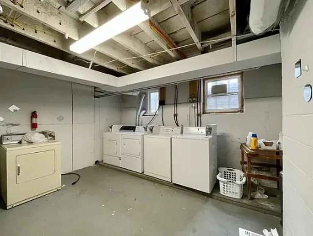 68 John Street Providence RI 02906