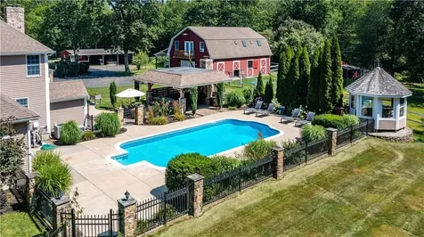 41 Edie's Lane Exeter RI 02822