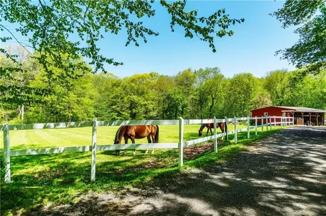41 Edie's Lane Exeter RI 02822