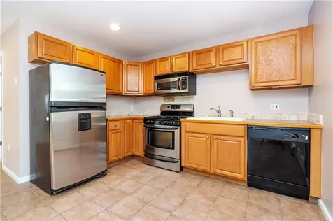 41 Edie's Lane Exeter RI 02822