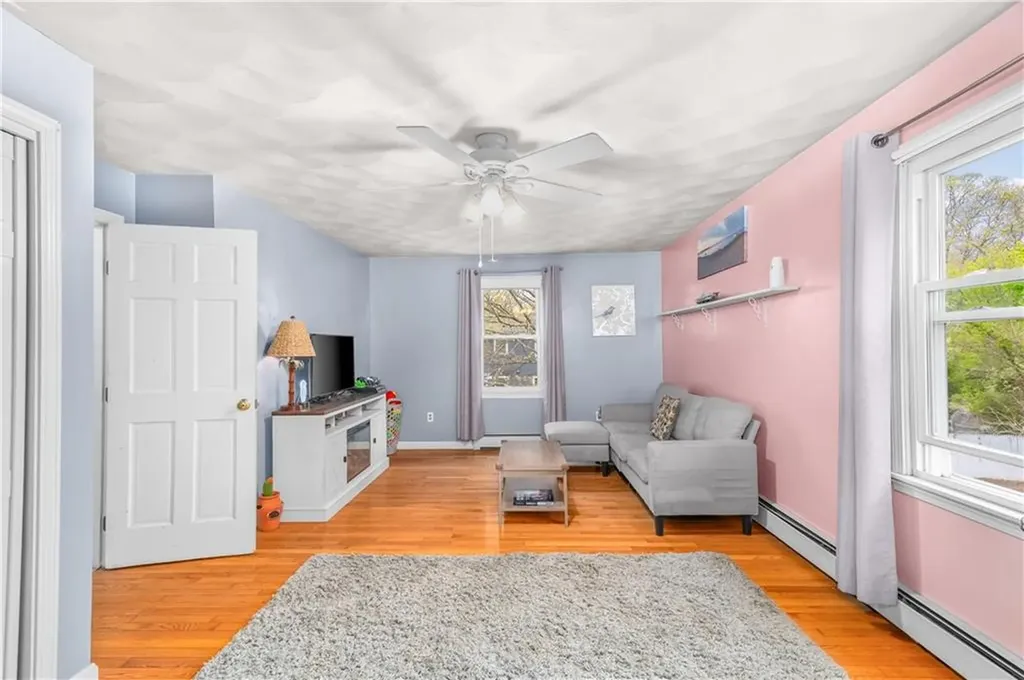 59 Belvedere Drive Bristol RI 02809